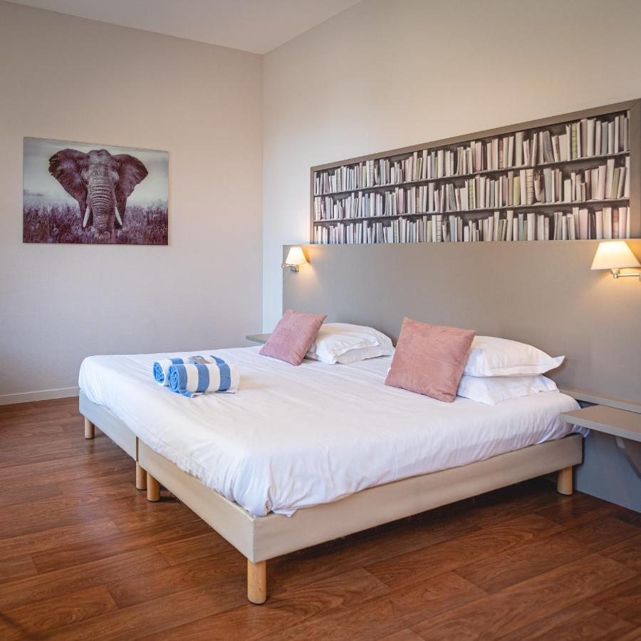 Domaine De Roiffe Hotel Екстериор снимка