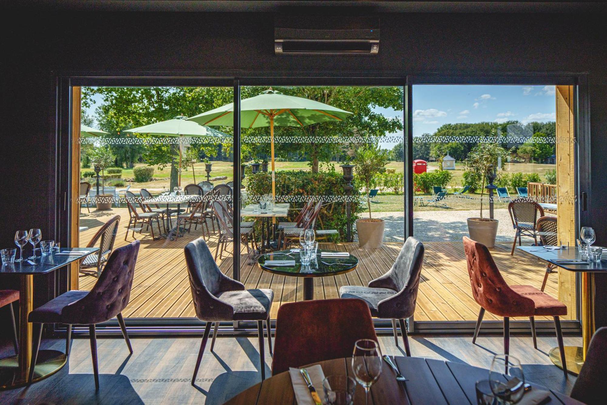 Domaine De Roiffe Hotel Екстериор снимка